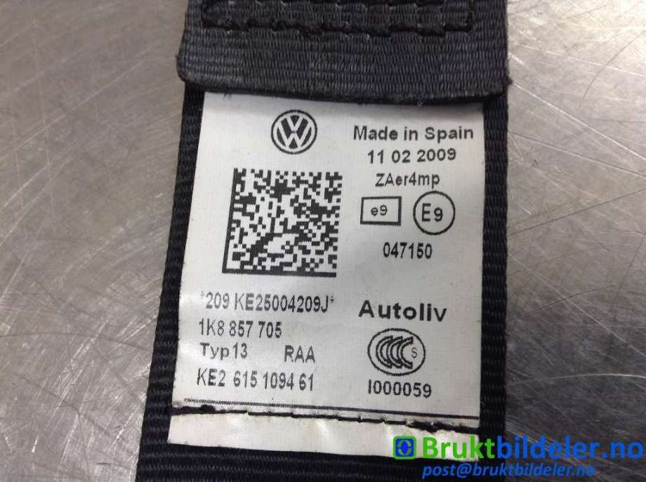 Sikkerhetsbelte foran venstre til VW Scirocco 2008-2013 (VOLKSWAGEN|1K8 857 705|)
