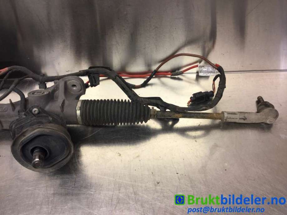 Tannstang elektrisk til VW Passat 2015-2019 (Fase 1) (B8) (B8) (VOLKSWAGEN|5Q1 423 105 F||5Q1 423 345)