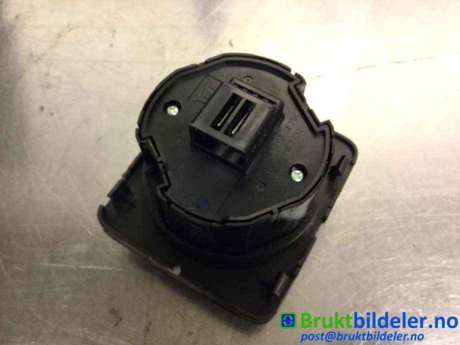 Bryter diverse til Isuzu D-Max 2012-2017 (Type II, Fase 1)  (ISUZU||M43731 RT50)