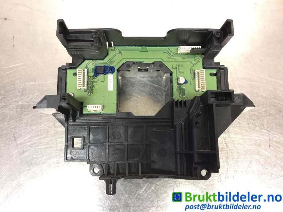 Bryter diverse til Ford Mondeo, 2011-2014 (Type IV, Fase 2)  (FORD|AG9T-13N064-DD)