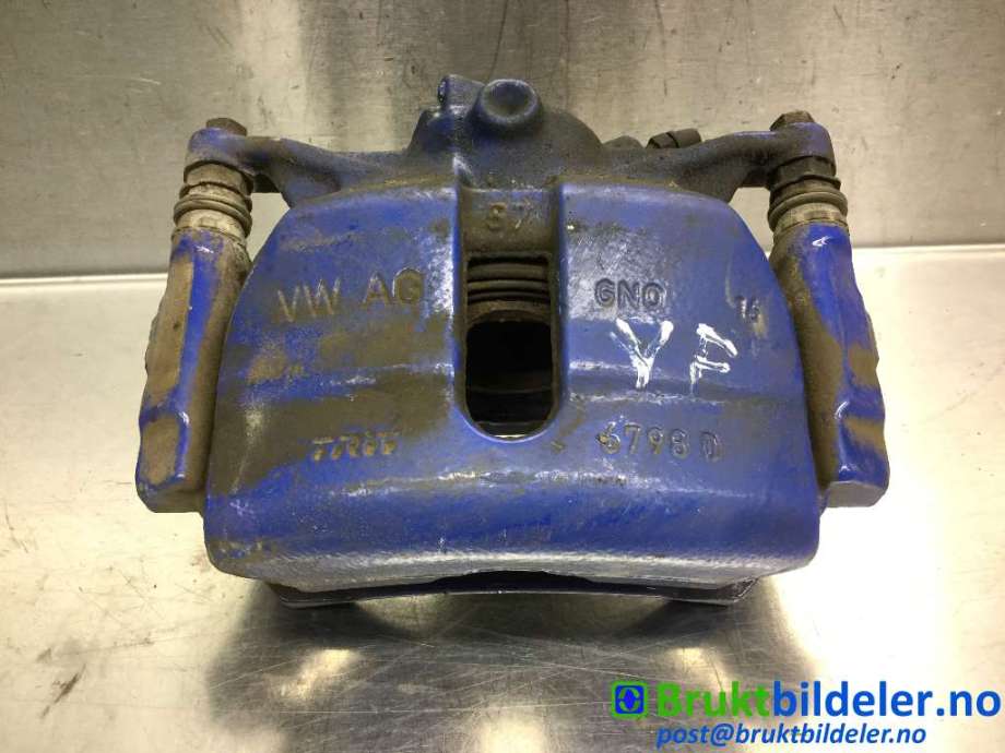 Bremsecaliper venstre foran til VW e-Golf, 2014-2017 (Fase 1)  (VOLKSWAGEN|5G0 615 123 E)