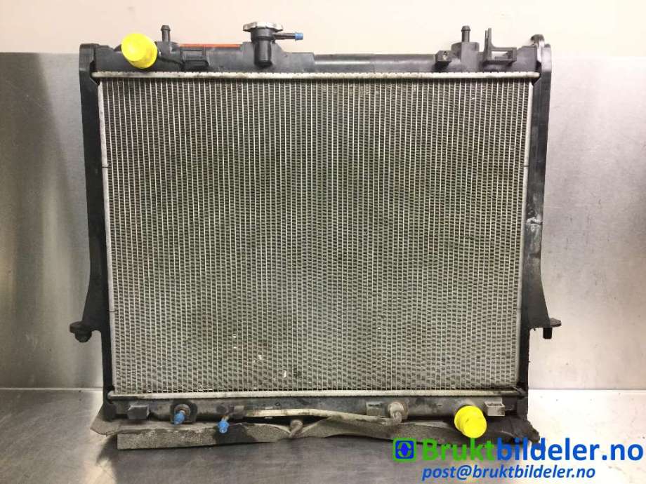 Radiator (automat gir) til Isuzu D-Max, 2012-2017 (Type II, Fase 1)  (ISUZU|8981929181)