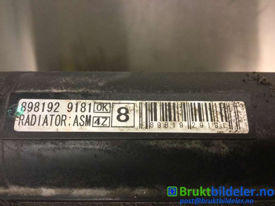 Radiator (automat gir) til Isuzu D-Max 2012-2017 (Type II, Fase 1)  (ISUZU|8981929181|)