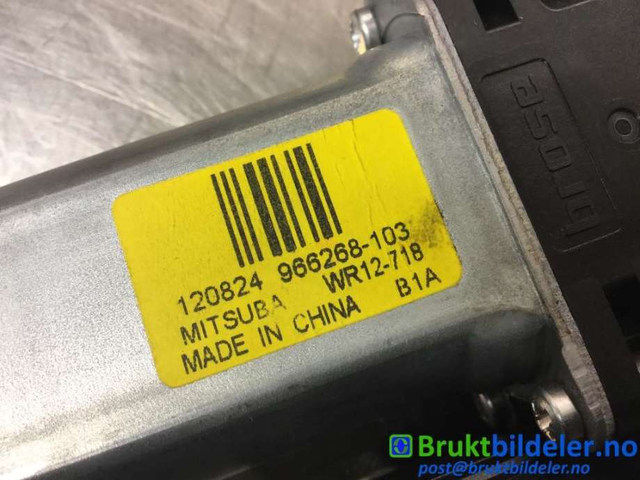 Ruteheis venstre foran til Volvo XC60 2008-2013 (Type I, Fase 1) (VOLVO||966268-103)