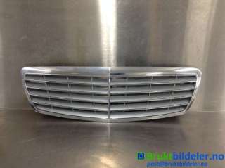 Grill til Mercedes CLK, 1997-2002 (C208) (C208) (MERCEDES|)