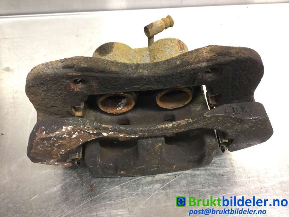 Bremsecaliper venstre foran til Isuzu D-Max 2012-2017 (Type II, Fase 1) (ISUZU|8-98077-997-0|)
