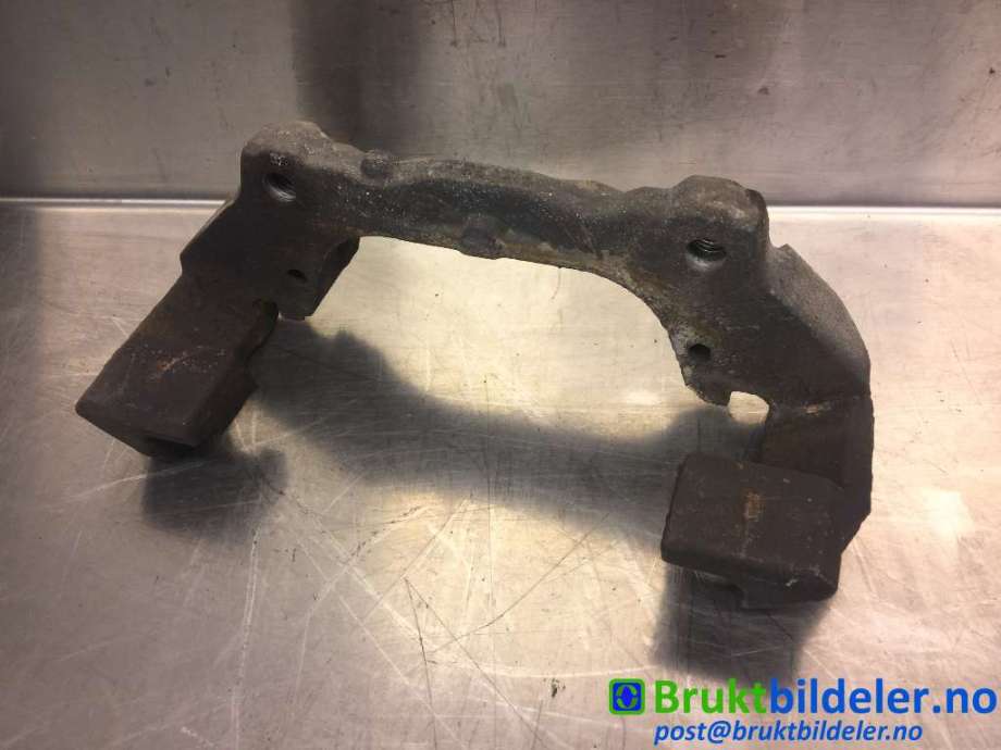 Bremsecaliper brakett til Volvo XC60, 2008-2013 (Type I, Fase 1)  (VOLVO|36002607)