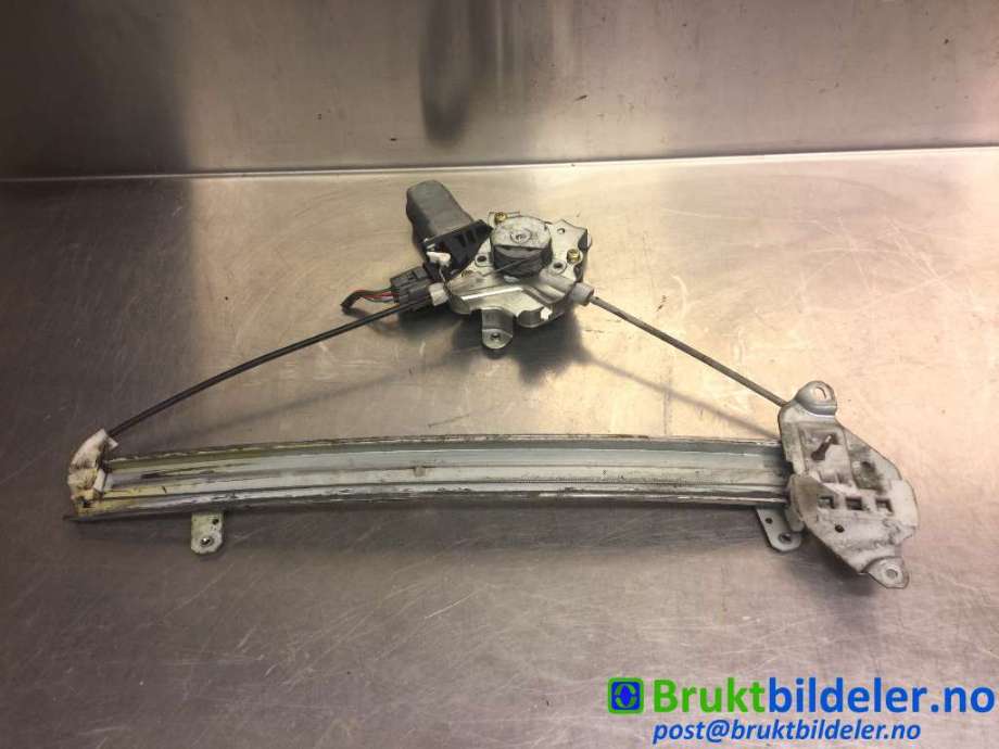 Ruteheis venstre foran til Mitsubishi Lancer 2003-2007  (MITSUBISHI|MR991 831|)