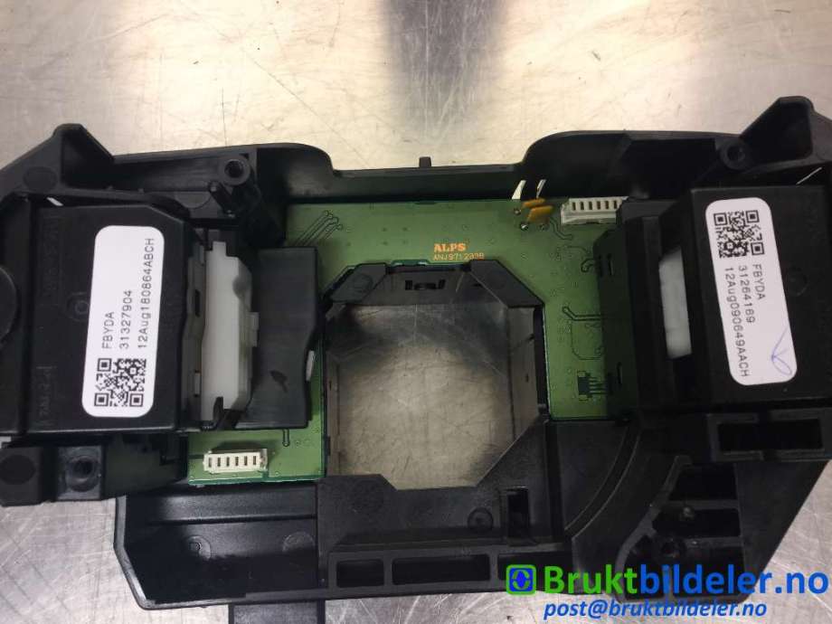 Bryter combi til Volvo XC60 2008-2013 (Type I, Fase 1) (VOLVO|31327903|31327904|31264169)