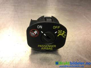 Bryter diverse til Volvo XC60, 2008-2013 (Type I, Fase 1)  (VOLVO|31318268)