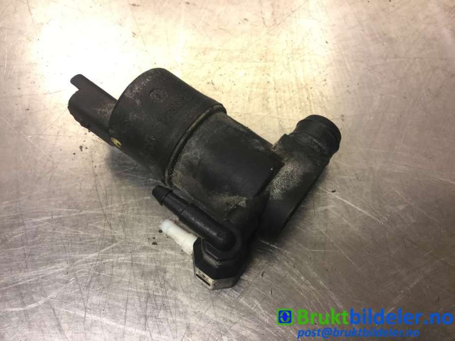 Spylerpumpe foran til Peugeot 208 2012-2019 (Type I)  (PEUGEOT|9641553880|681155|)