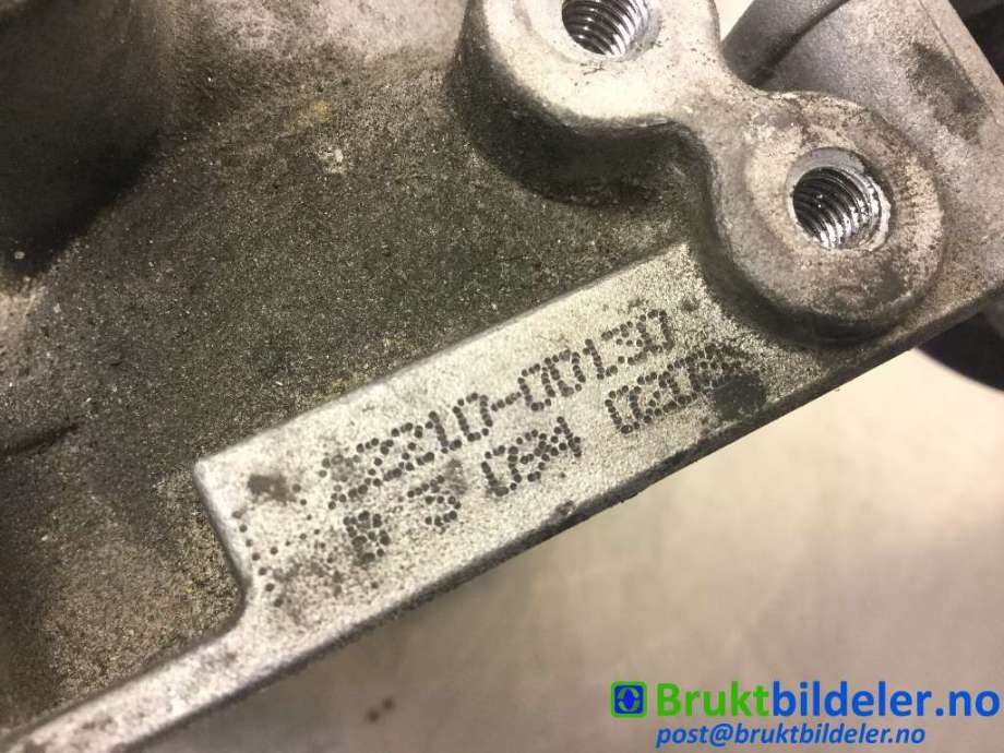 Spjeldhus til Toyota Avensis 2003-2008 (Type II) (TOYOTA|22210-0D130|)