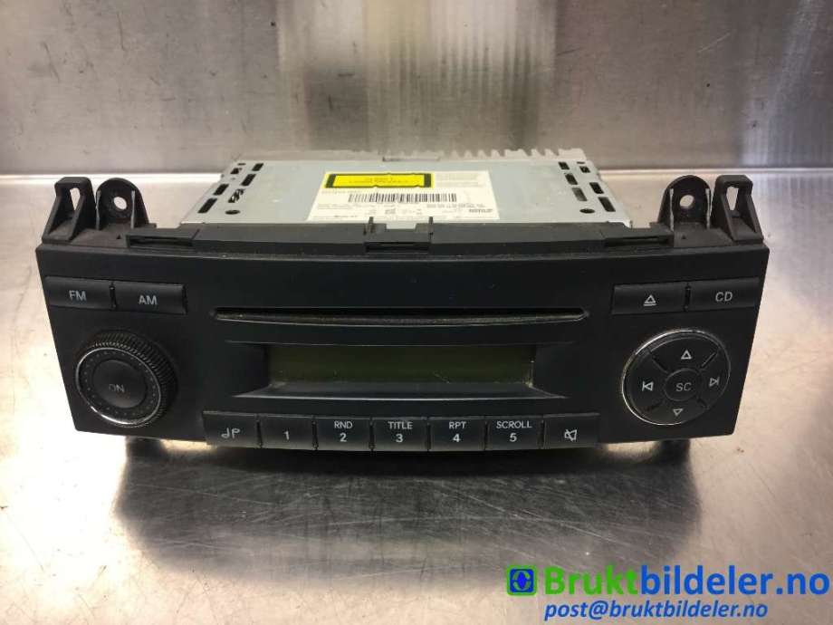 Bilstereo til Mercedes Vito/Viano, 2004-2010 (Fase 1) (W639) (W639) (MERCEDES|A 906 820 11 86)