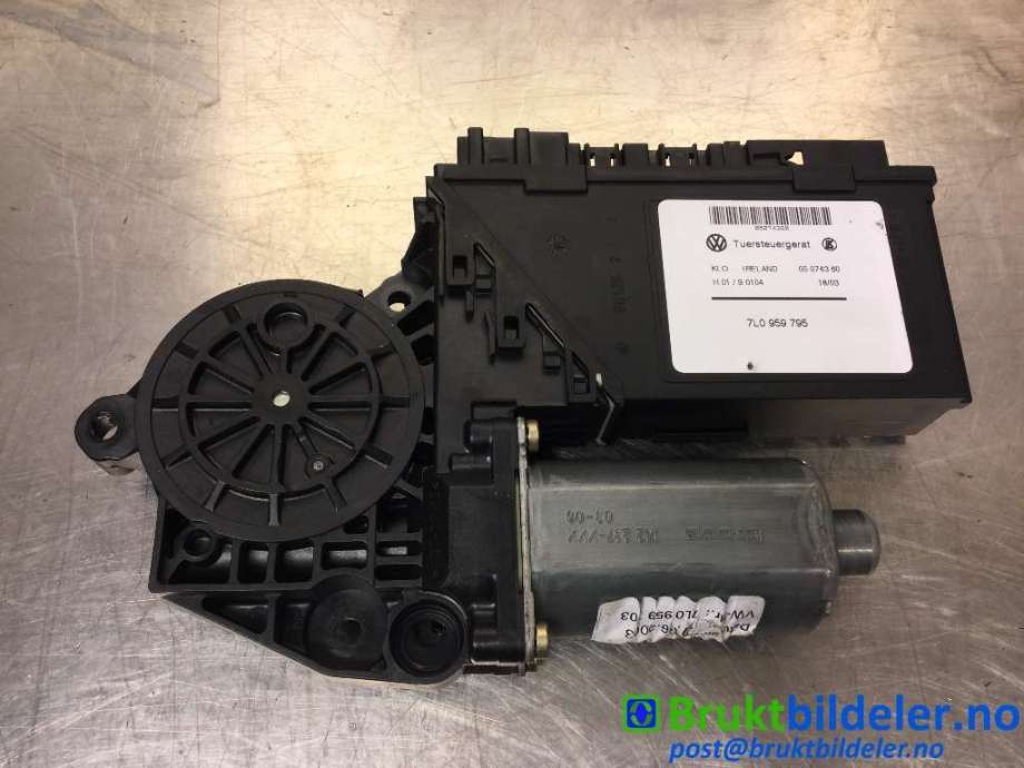 Ruteheis venstre bak til Porsche Cayenne 2002-2006 (Fase 1) (9PA) (9PA) (PORSCHE|7L0 959 703|0 130 821 765|)