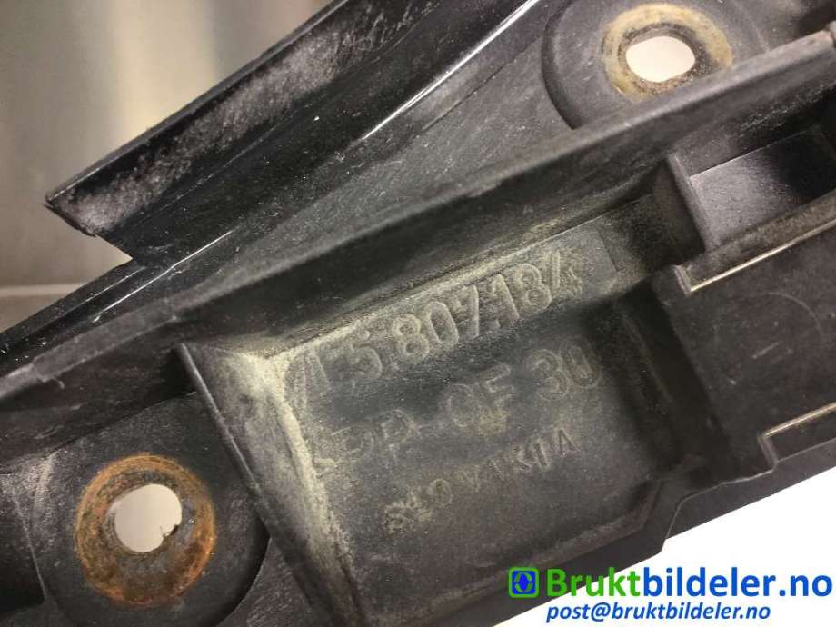 Diverse deler til Porsche Cayenne 2002-2006 (Fase 1) (9PA) (9PA) (PORSCHE|7L5 807 184 R|)