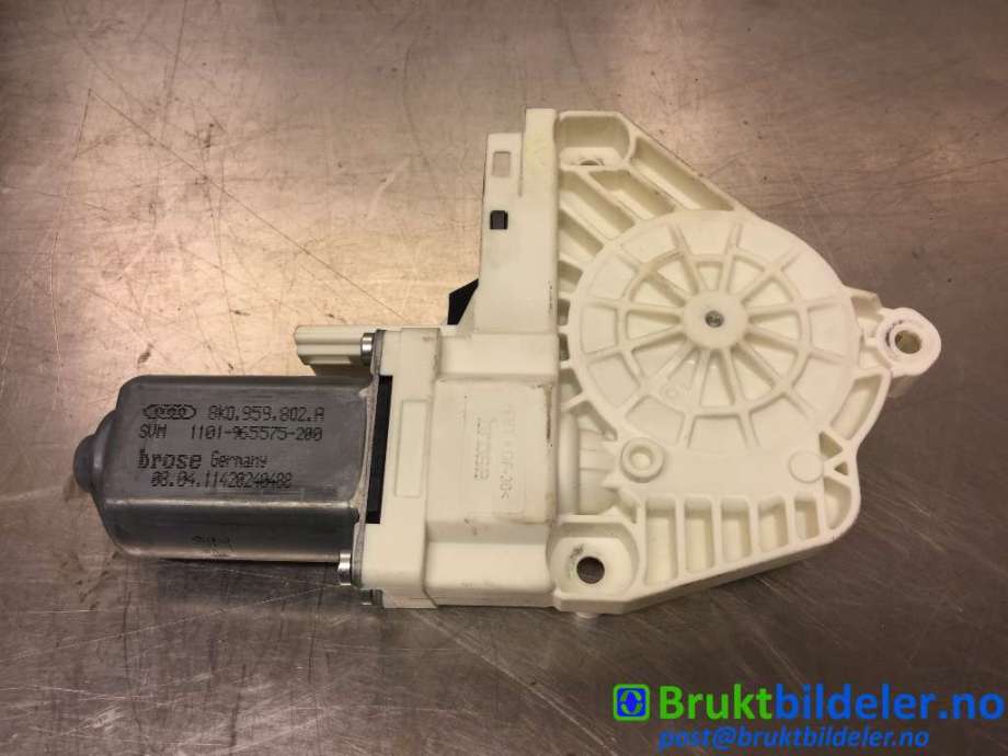 Ruteheis høyre bak til Audi Q7 2010-2015 (Type I, Fase 2)  (AUDI|8K0 959 802 A|)