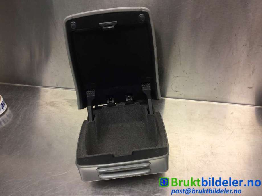 Sete armlene lokk til Porsche Cayenne 2002-2006 (Fase 1) (9PA) (9PA) (PORSCHE|955 552 309 01|)