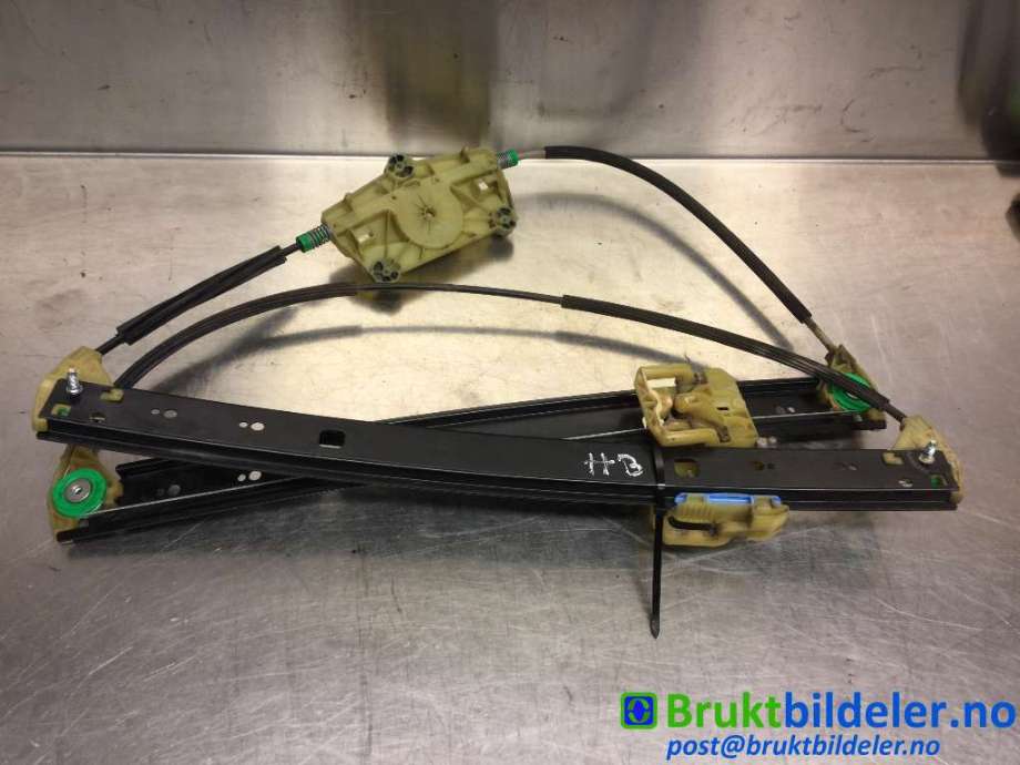 Ruteheis til Audi Q7 2010-2015 (Type I, Fase 2)  (AUDI|4L0 839 462 A|)