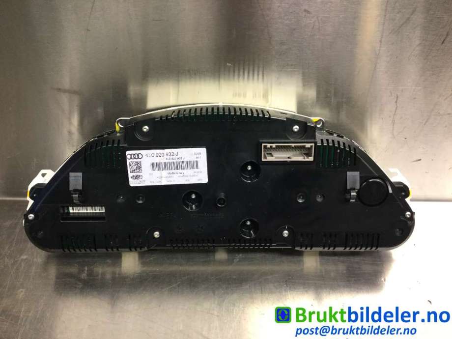 Instrumentpanel til Audi Q7 2010-2015 (Type I, Fase 2)  (AUDI|4L0 920 932 J|)