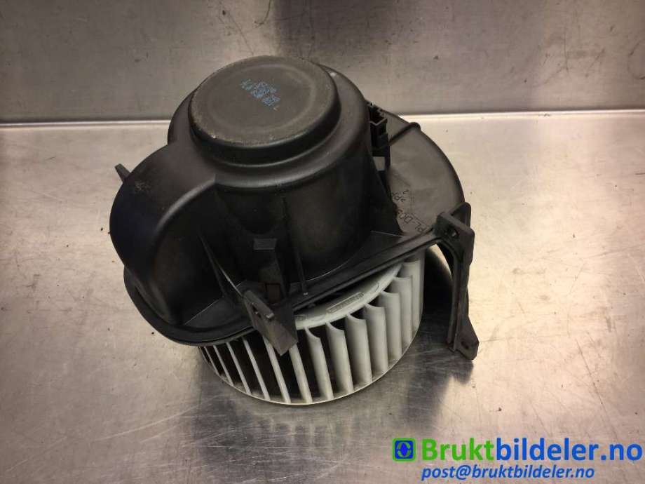 Varmeapparat motor til Porsche Cayenne 2002-2006 (Fase 1) (9PA) (9PA) (PORSCHE|7H0 820 021 L|)