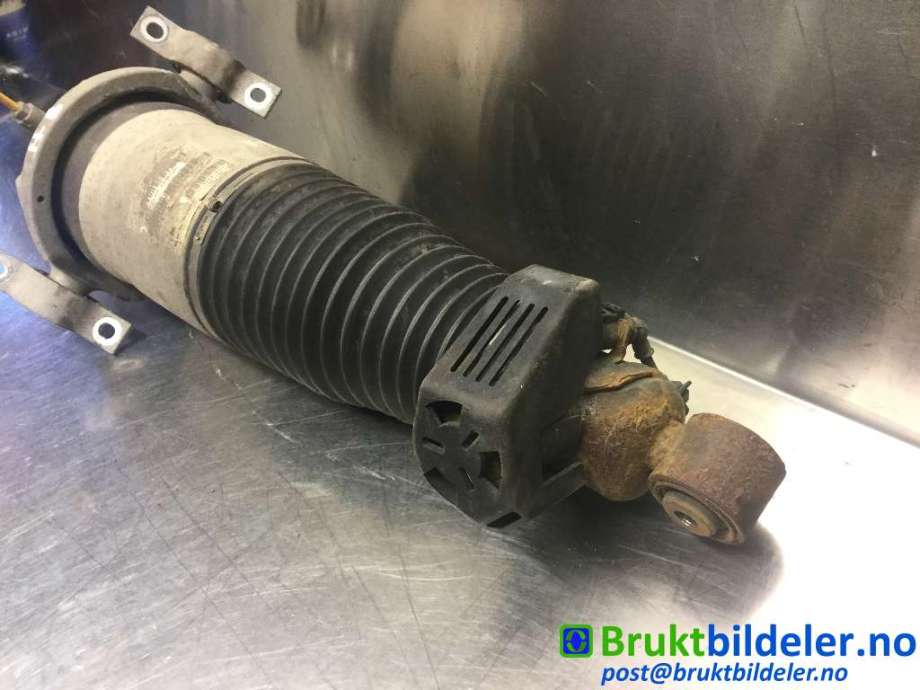Fjærbein høyre bak til Audi Q7 2010-2015 (Type I, Fase 2)  (AUDI|7L8 616 020 C|)
