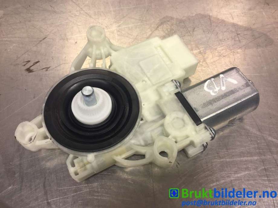 Ruteheis venstre bak til BMW X5 2018-->> (G05) (G05) (BMW|9450071|)