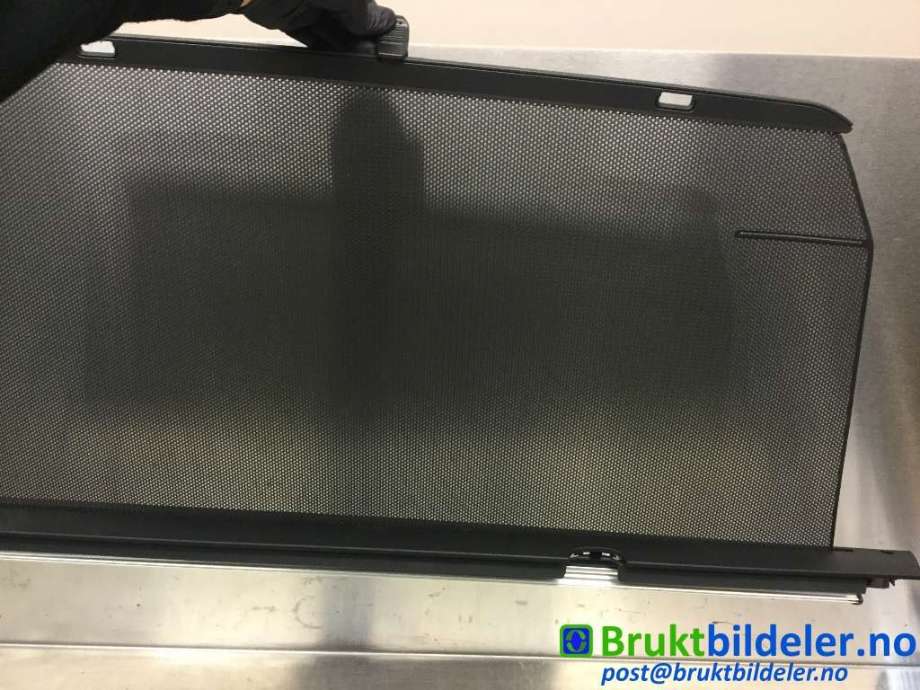 Solskjerm til BMW X5 2018-->> (G05) (G05) (BMW|86270A00146|M1000750 BX015|SN122217)