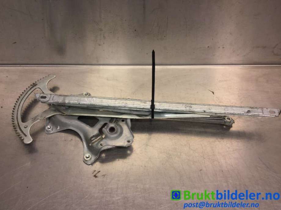 Ruteheis til Toyota RAV4, 2013-2015 (Type IV, Fase 1)  (TOYOTA|)