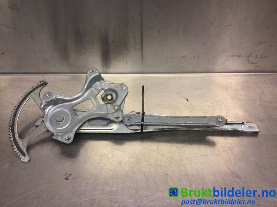 Ruteheis til Toyota RAV4 2013-2015 (Type IV, Fase 1)  (TOYOTA|)