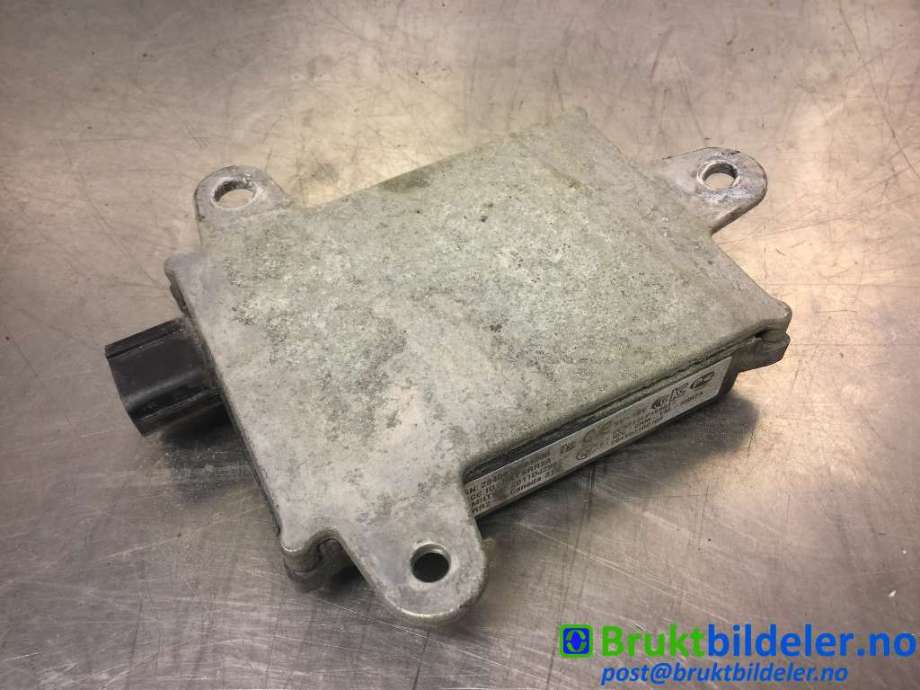 Sensor radar til Toyota RAV4 2013-2015 (Type IV, Fase 1) (TOYOTA|88162-0W190|)
