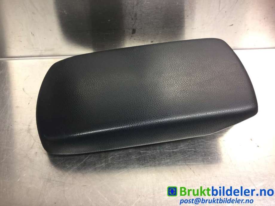 Sete armlene lokk til Toyota RAV4, 2013-2015 (Type IV, Fase 1)  (TOYOTA|)