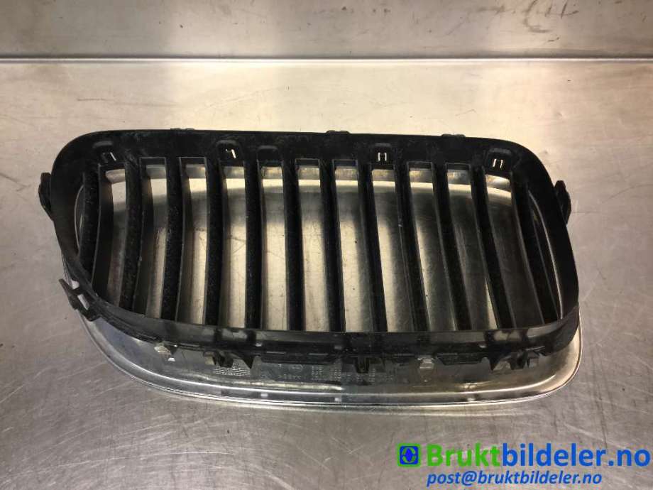 Grill til BMW 5-Serie 2010-2017 (F10/F11) (F10/F11) (BMW|51 13 7 200 727|188013-10|)