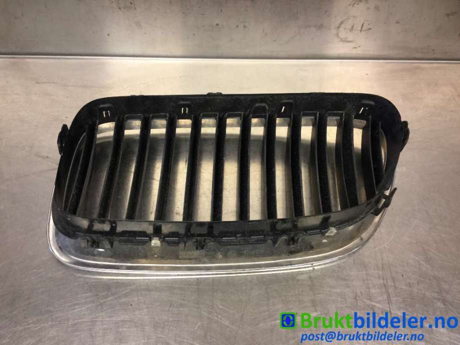 Grill til BMW 5-Serie 2010-2017 (F10/F11) (F10/F11) (BMW|51 13 7 200 728|188013-10|)