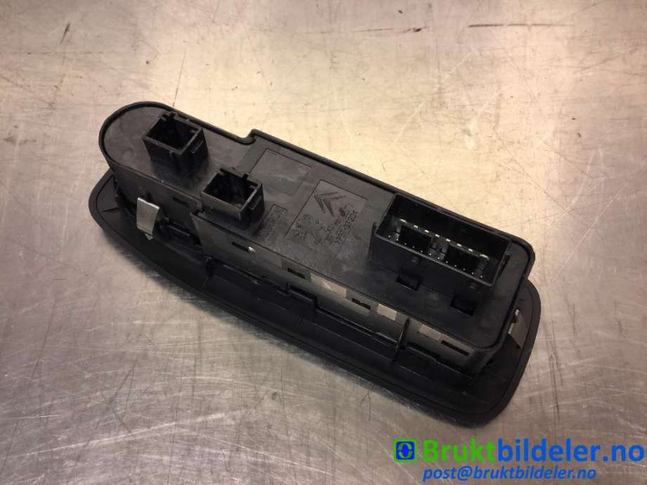 Bryter ruteheis til Peugeot 2008 2013-2019 (Type I)  (PEUGEOT|96749624ZD|)