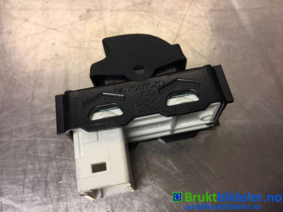 Bryter ruteheis til Peugeot 2008 2013-2019 (Type I)  (PEUGEOT|96751115ZD|)