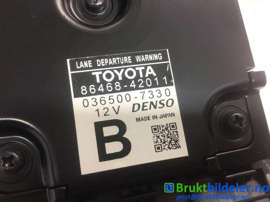 Sensor radar til Toyota RAV4 2013-2015 (Type IV, Fase 1)  (TOYOTA|86468-42011|036500-7330|)