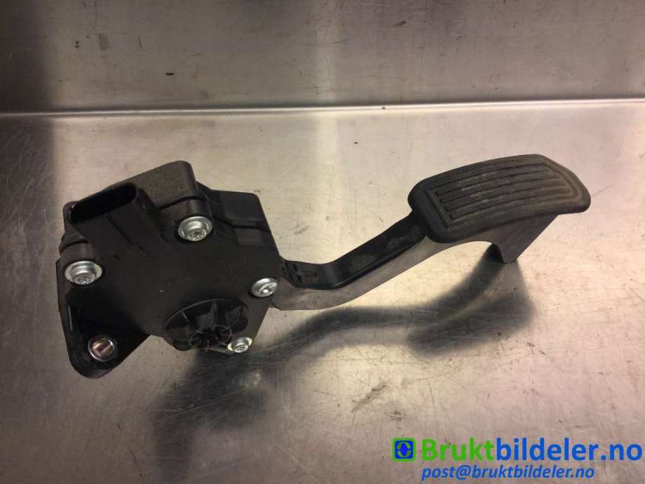 Pedal gass til Toyota RAV4, 2013-2015 (Type IV, Fase 1)  (TOYOTA|78110-42040)