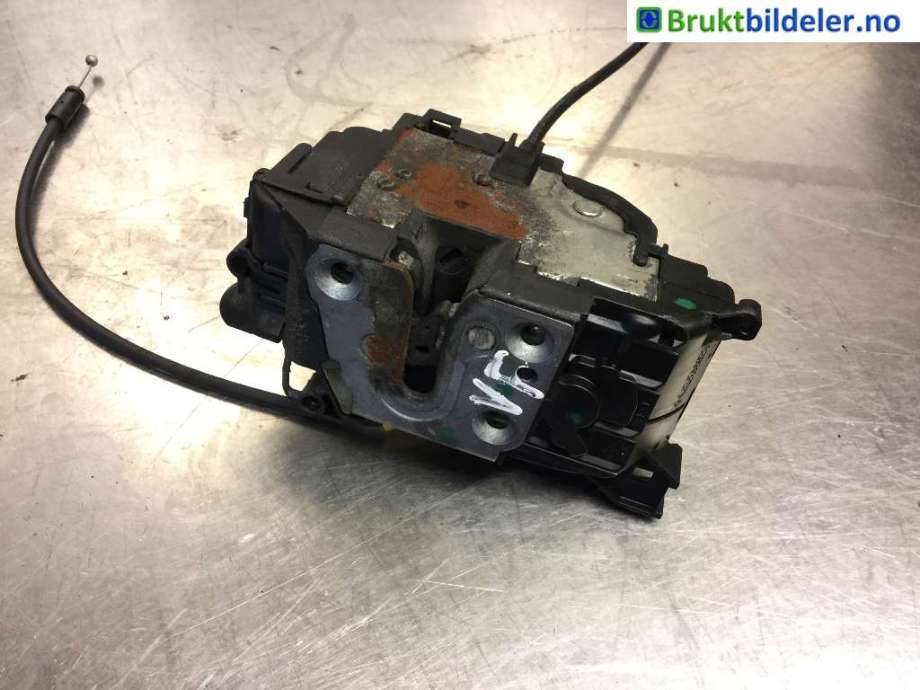 Låsekasse venstre foran til Renault Kangoo 2008-2021 (Type II)  (RENAULT|8200497579|)