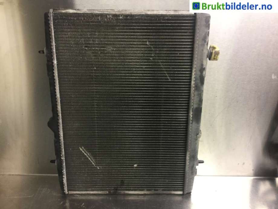 Radiator (manuell gir) til Peugeot 207 2006-2012  (PEUGEOT|9650903880|)