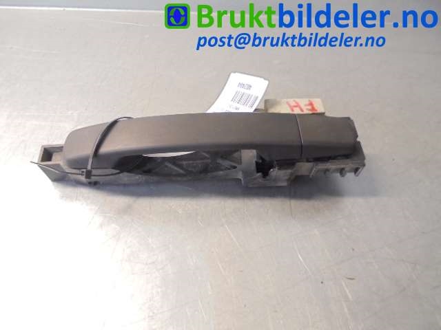 Dørhåndtak utv høyre til Nissan Qashqai, 2007-2010 (Type I, Fase 1)  (NISSAN|80610EB30A)