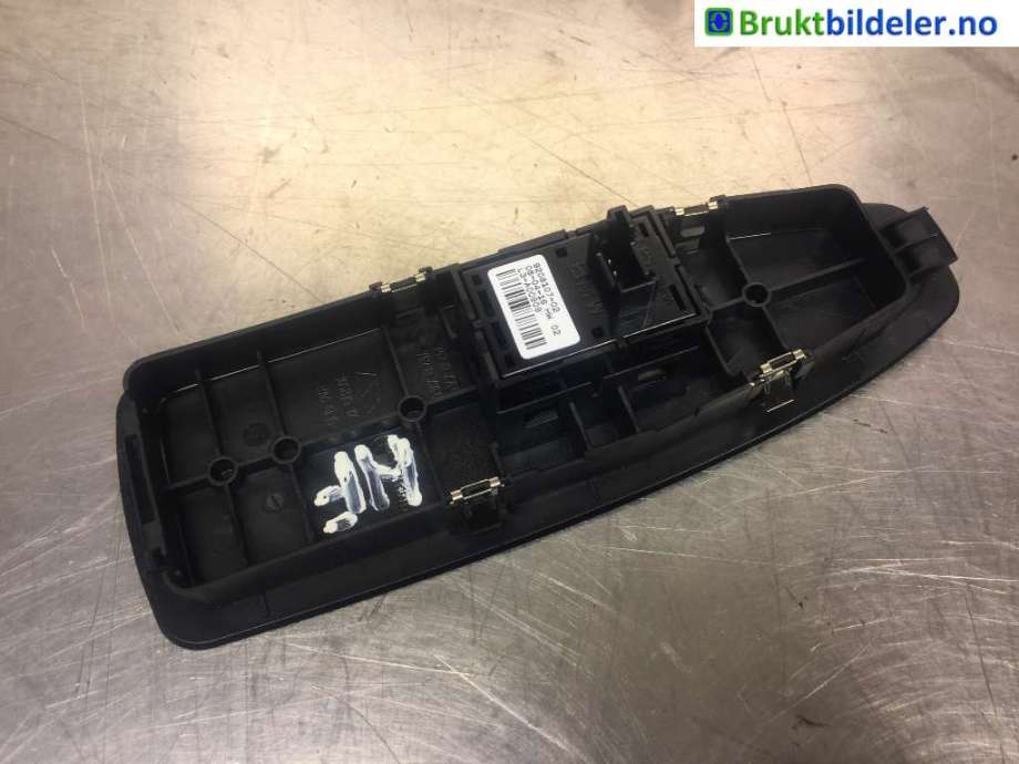 Bryter ruteheis til BMW X1 2015-2022 (F48) (F48) (BMW|9208107|)