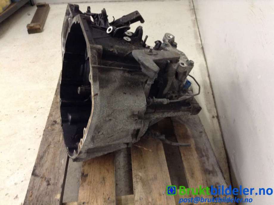 Girkasse manuell 6-trinn til Nissan X-Trail 2007-2014 (T31) (T31) (NISSAN|32010JG76E|)