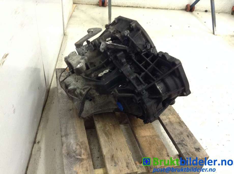 Girkasse manuell 6-trinn til Nissan X-Trail 2007-2014 (T31) (T31) (NISSAN|32010JG76E|)
