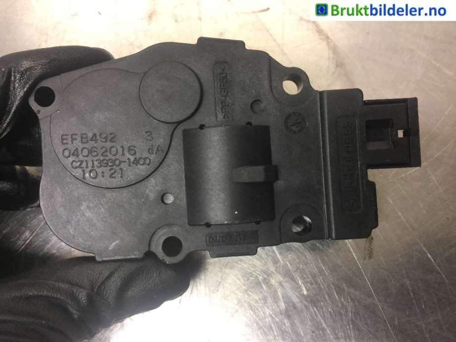 Diverse deler til BMW X1 2015-2022 (F48) (F48) (BMW|412650750|EFB492|CZ113930-1400)