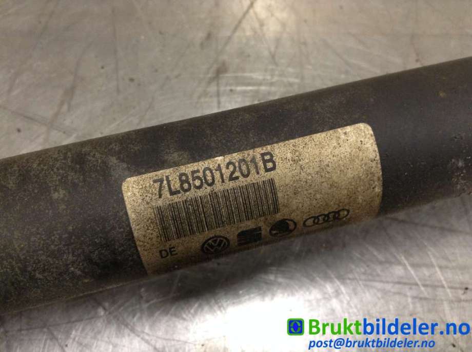 Drivaksel venstre bak til Audi Q7 2010-2015 (Type I, Fase 2)  (AUDI|7L8 501 201 B|)