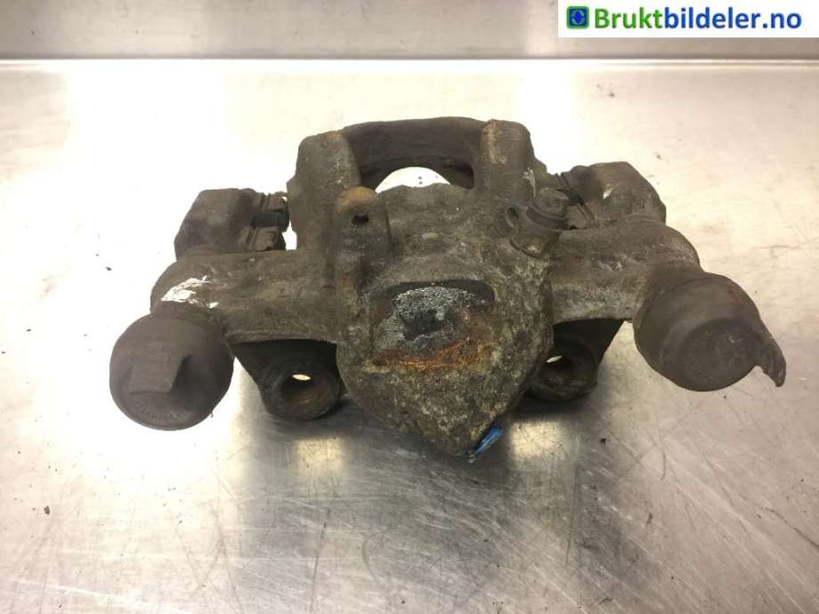 Bremsecaliper venstre bak til Mercedes Vito 2014-->> (W447) (W447) (MERCEDES|A 447 420 06 83|)