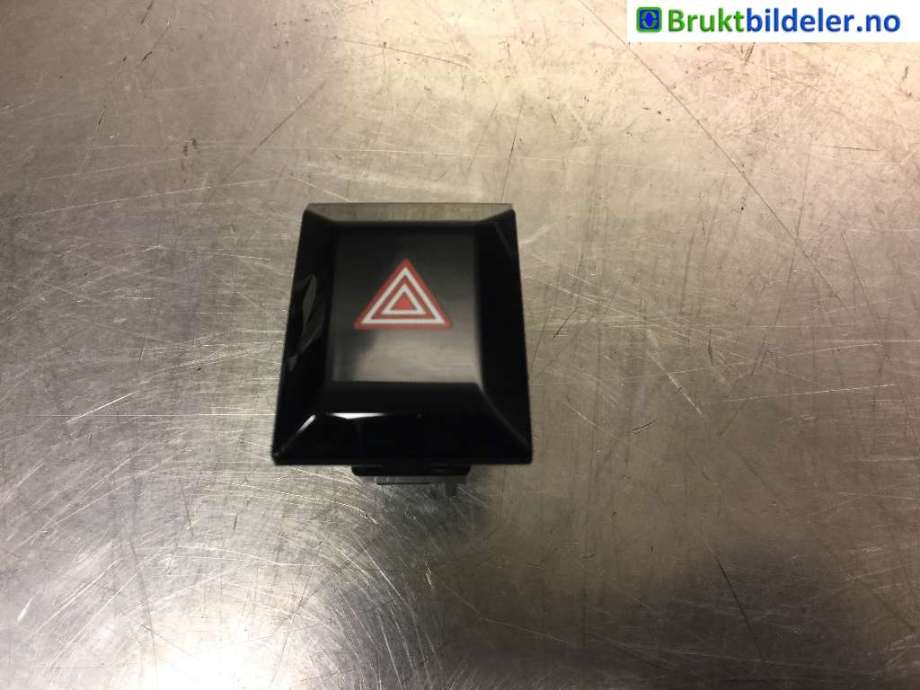 Bryter nødblink til Toyota Corolla 2019-->> (TOYOTA|84322-02400|)