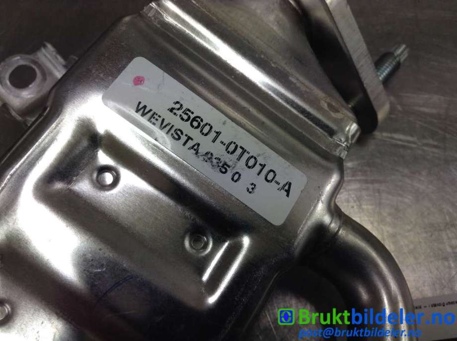 EGR-kjøler til Toyota Corolla 2019-->>  (TOYOTA|25601-0T010-A|)