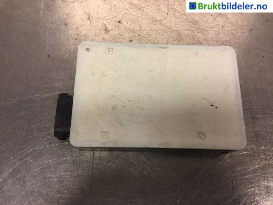 Sensor radar til Mercedes C-Klasse 2014-2018 (Fase 1) (W205) (W205) (MERCEDES|A 000 905 28 04|)