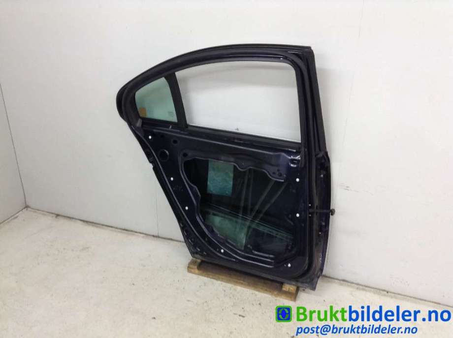 Dør venstre bak til Volvo S80 2006-2013 (Type II, Fase 1)  (VOLVO|31335603|)
